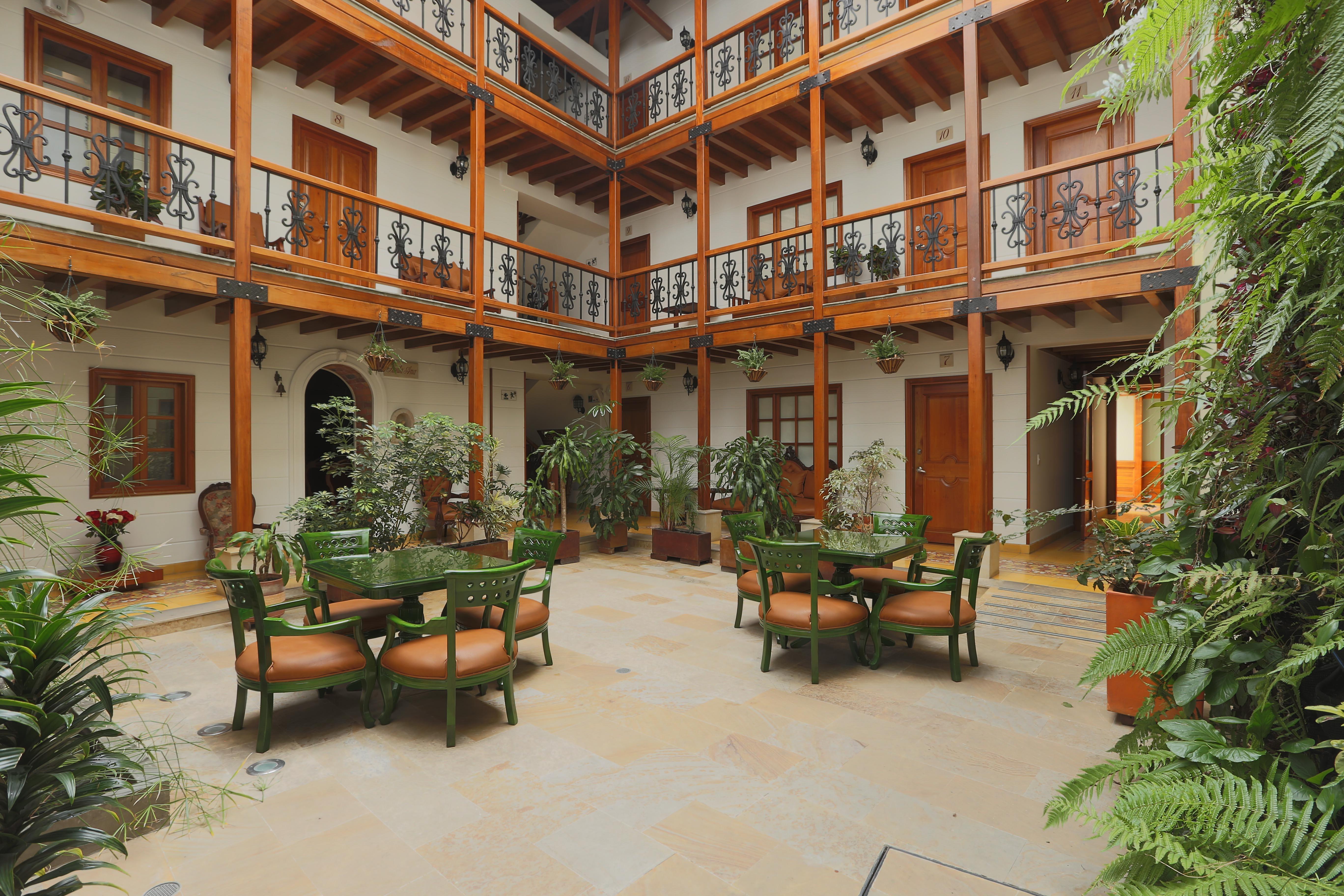 Hotel Santa Lucia Boutique Spa Bogotá Exteriér fotografie Patio of the hotel