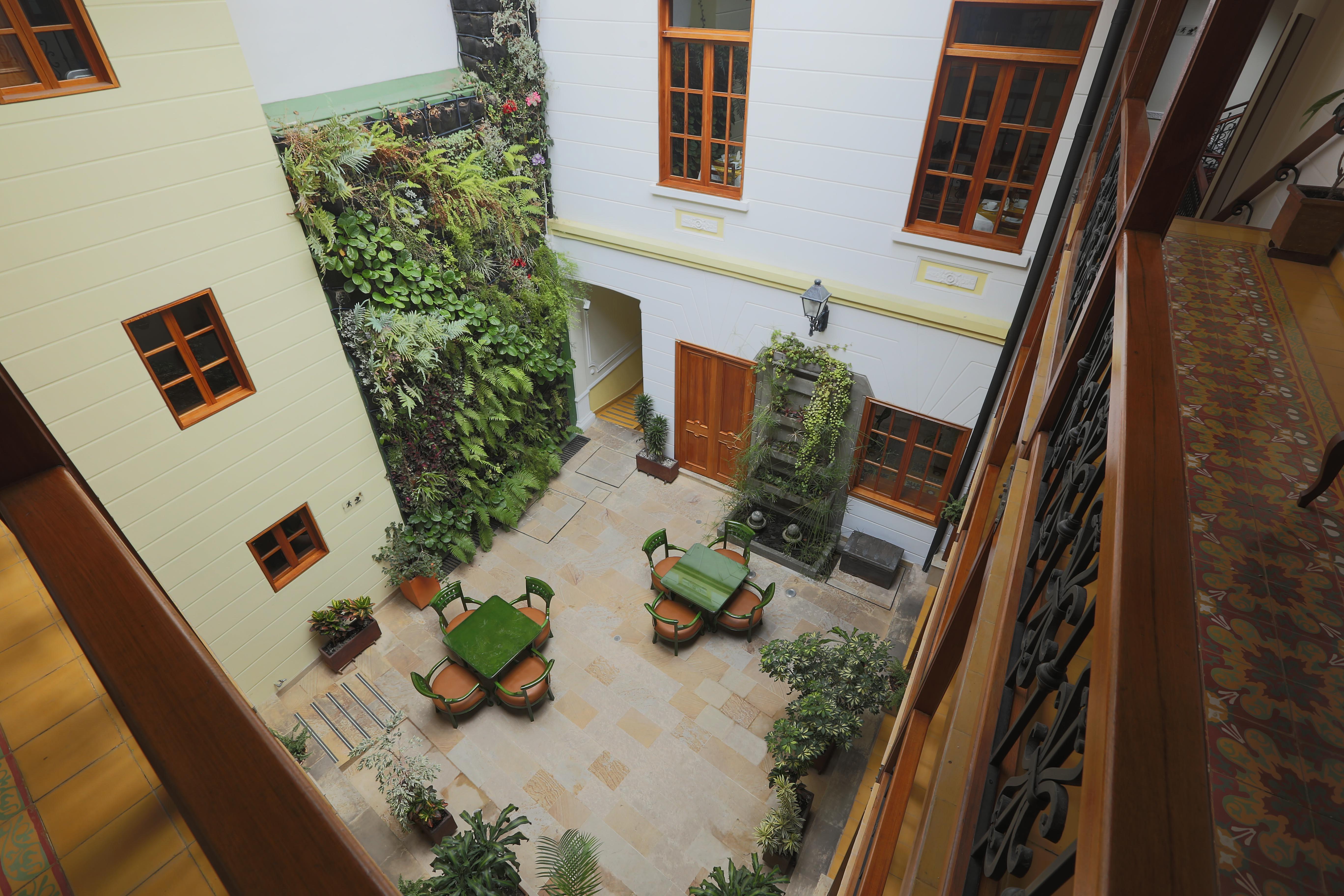 Hotel Santa Lucia Boutique Spa Bogotá Exteriér fotografie Patio of the University of Valencia