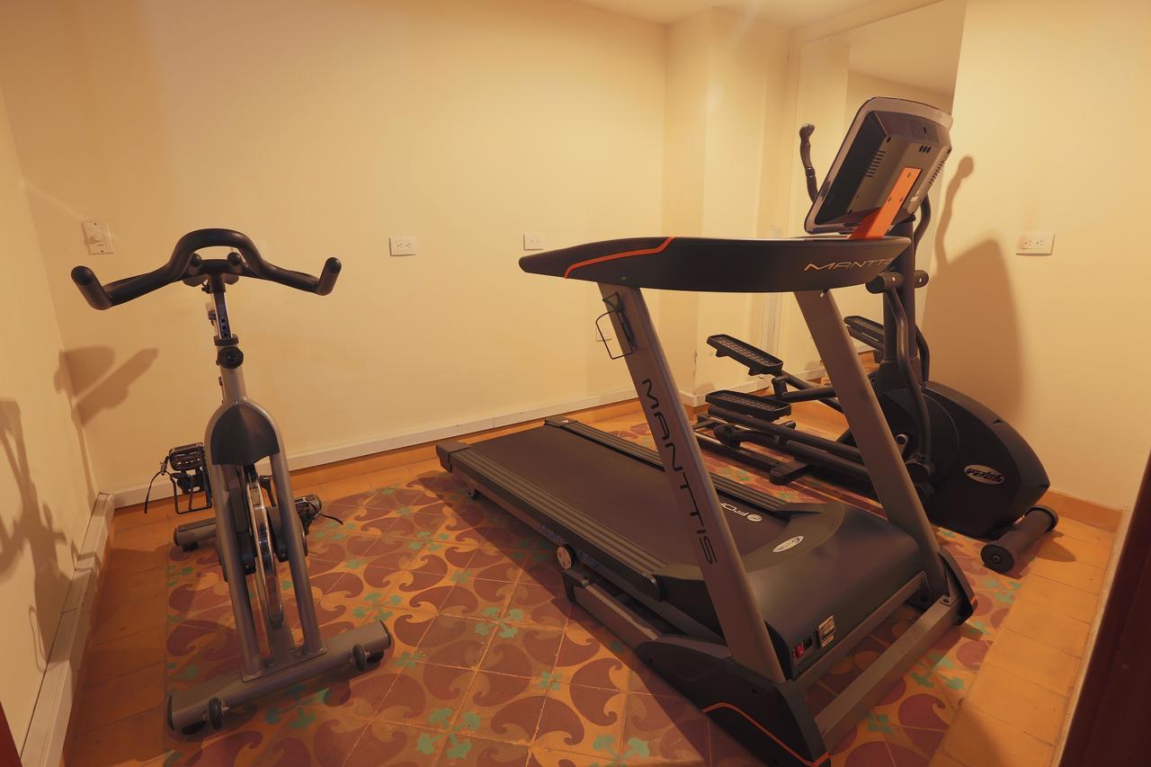 Hotel Santa Lucia Boutique Spa Bogotá Exteriér fotografie A treadmill, stationary bicycle and recumbent bicycle