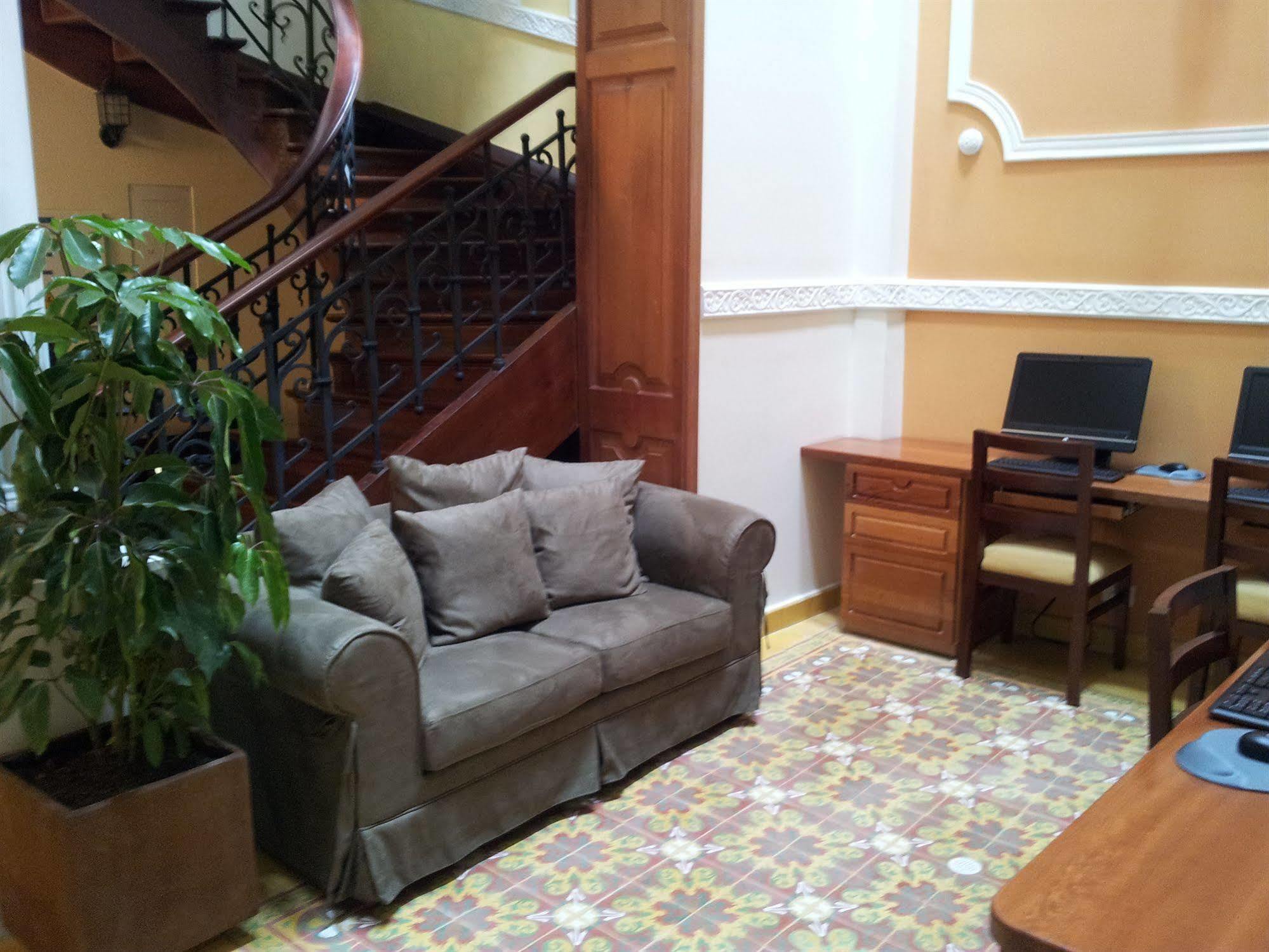Hotel Santa Lucia Boutique Spa Bogotá Exteriér fotografie Library